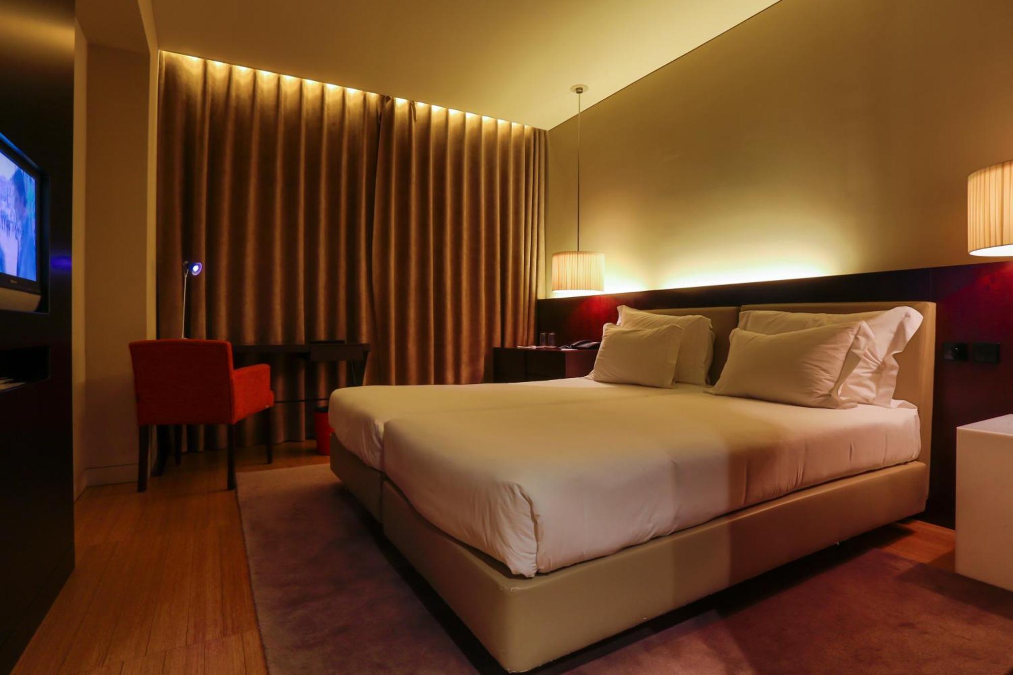Golden Tulip Sao Joao Da Madeira Hotel Екстер'єр фото